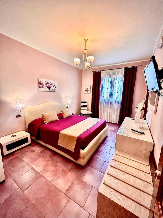 B&B L'Angolino Della Nonna カステッルッツォ エクステリア 写真