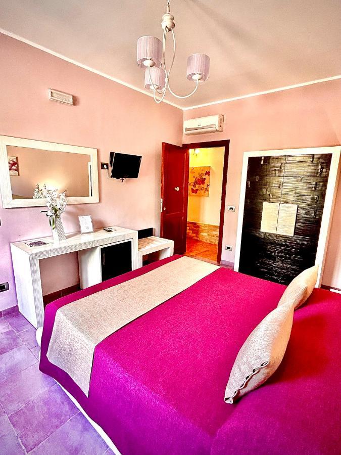 B&B L'Angolino Della Nonna カステッルッツォ エクステリア 写真